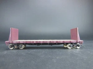 HO SCALE BALTIMORE & OHIO 8603 40' BULKHEAD FLAT CAR - Picture 1 of 3