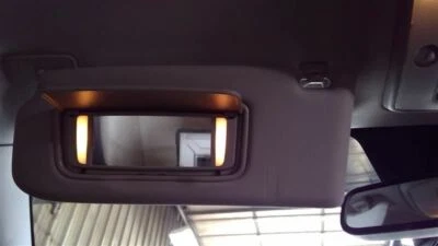 Parasol para conductor iluminado para 07-11 VOLVO SERIE 40 801432 Foto 1 de 4