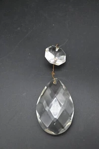 Prismas de lágrima cristalinos Art Deco antiguos/de colección con canal de cristal octágono - Imagen 1 de 6