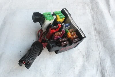 Mercedes-Benz E500 2004 montaje de caja de fusibles eléctricos A3705  Foto 1 de 4