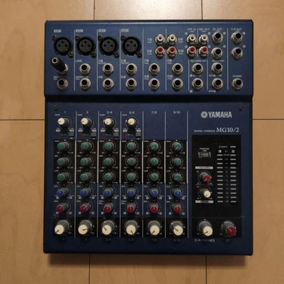 Yamaha MG10/2 10 Channel Stereo Mixing Console Compact Audio Mixer from JA - Image 1 of 3