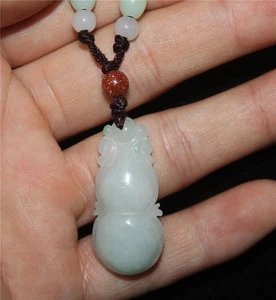 Colgante de calabaza tallada a mano de piedra de jade natural china de jadeíta 23009 - Imagen 1 de 6