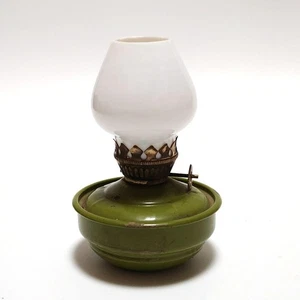 Vintage Tin Oil Lamp - Picture 1 of 8