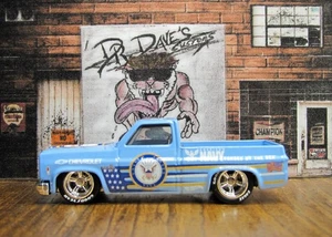 Dr Dave's Customs, Hot Wheels '83 Chevy Silverado, NAVY, Lowrider, C3955 - Imagen 1 de 5