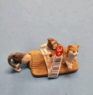 NUEVA Figura Schleich - 2010 3 Gatitos Gatitos Gatos Jugando en Alfombra - Granja Mundo  Foto 1 de 4