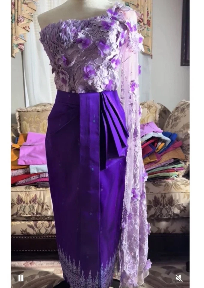 16 trajes tradicionales jemeres de boda o dulces  Foto 1 de 4