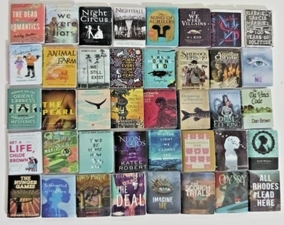 dollhouse miniatures books lot of 40 Cute tiny little miniature book 3/4" x 1/2" - Image 1 of 4
