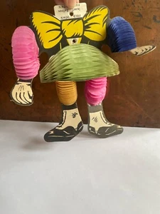 Papier crêpe vintage Wonder Dancer nid d'abeille personne dansante dans un nœud cravate - Photo 1/3