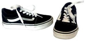 Vans Kids Youth Ward Low Top Skate Old School Sneakers Black White Suede Sz 1 - Picture 1 of 8