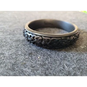 INCREÍBLE BRAZALETE DE CINABAR CHINO HECHO A MANO (NEGRO) DE LOS AÑOS 70 3 1/8" ALREDEDOR - Imagen 1 de 4