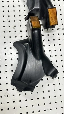 Juego de cubiertas de cuello cuadro delantero Honda VT750 2005 Shadow Aero 63500 Foto 1 de 4