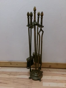 Antikes Kaminwerkzeug-Set Cahill Eisenwerk ~ 4-teilig plus Ständer - Bild 1 von 10