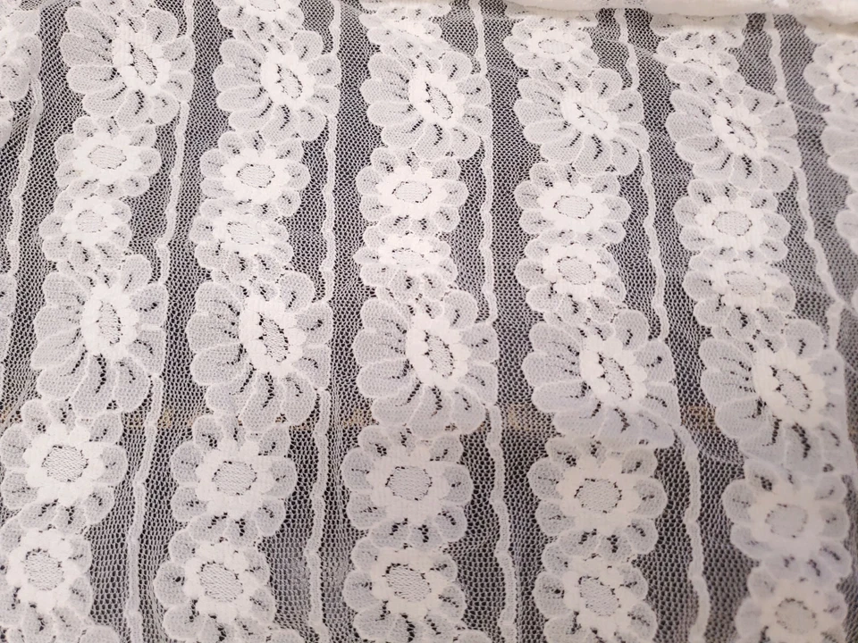 2 yd Floral Rose Nylon Lace Apparel Special Occasion 72 Wide - Image 1 of 1