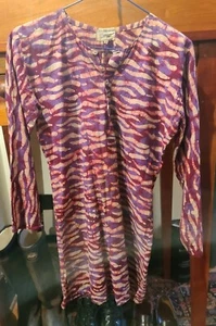 VINTAGE Hippy 1970 Batik Small Dress - Picture 1 of 2