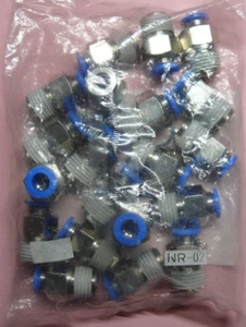 20 Stück FESTO Steckverschraubung QS-B-1/4-6-20 (130918) NEU - Picture 1 of 4