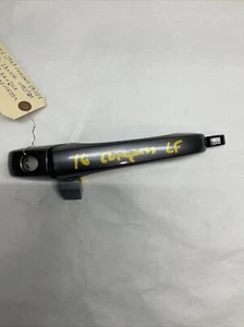 2016 jeep compass Driver Left Front Outside Door Handle Exterior oem 16135a - Bild 1 von 15