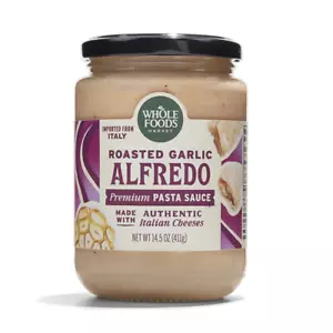 Whole Foods Market, Roasted Garlic Alfredo Pasta Sauce, 14.5 Ounce - Picture 1 of 12