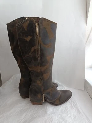 Donald J Pliner Mujer Devi3 Botas Cuero Hasta la Rodilla Cremallera 5M Nueva Exhibición  Foto 1 de 4