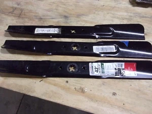 3 NEW MTD 21" MOWER BLADES FOR A 42" DECK- 6 STAR HOLE # 742-04308 - Picture 1 of 6