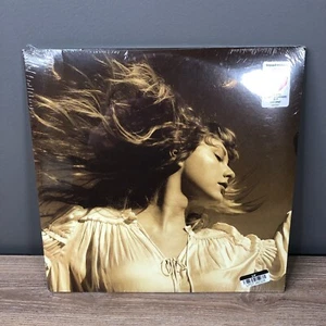 TAYLOR SWIFT - FEARLESS - LIMTED RED VINYL - 3XLP NEW/SEALED - TEAR - Picture 1 of 8