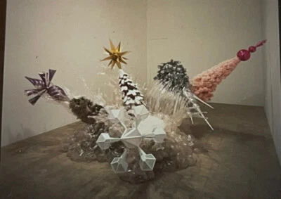 Jennifer Paster “Sin título” Escultura americana 35 mm Diapositiva artística Foto 1 de 2