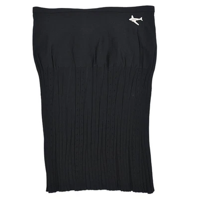 Top Chanel sin mangas negro 08C #38 116311 Foto 1 de 4