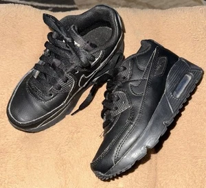Tenis Nike Air Max todo negro talla 12 juveniles - Imagen 1 de 6