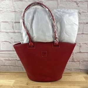 Dooney & Bourke Andie Tasche - Farbe Rot - Neu mit Etikett kommt mit Tragetasche - Bild 1 von 10