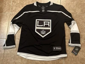 LA Kings Fanatics Breakaway NHL Hockey Jersey Mens Size X-Small Stitched NWT - Picture 1 of 7