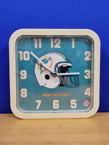 RARE Miami Dolphins Vintage Wall Clock Sports Collectible Football Florida Cover