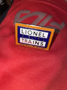 Vintage "Lionel Electric Trains" Railroad Train Lapel Tie Pin - Picture 1 of 2