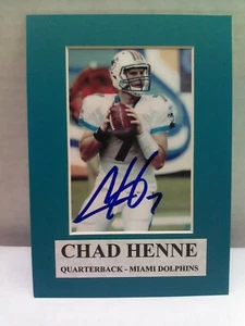 Chad Henne Autographed / Signed 5x7 Miami Dolphins Photo w/ COA - Picture 1 of 4