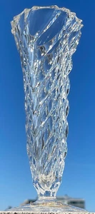 Vintage Lead Bohemia Crystal Posy Bud Flower Vase 20cm high 530g - Picture 1 of 4