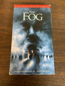 The Fog Widescreen Unrated Version VHS 2005 Horror Tested EUC - Picture 1 of 5