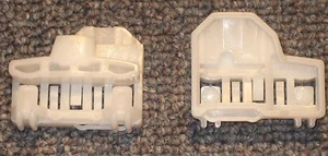 Pontiac Grand Am (1999-2005) Window Regulator Repair Clips (2) Rear Left - Picture 1 of 2
