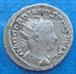 Römische Münze Antonian Kaiser Gordianus III 238 -244 n.Chr. - Bild 1 von 3