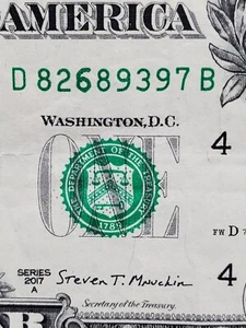 Heavy Ink Error On 1 Dollar Bill #6 Serial D82689397B 2017A Series Cleveland - Picture 1 of 5