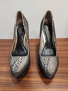 Qupid Womens 8 Platform Heels Gold W Black Lace Iridescent Glitter - Picture 1 of 8
