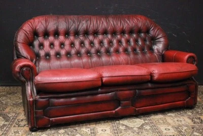 Divano / sofa / bergere / originale Chesterfield Chester / 3 / tre posti / UK - Immagine 1 di 4