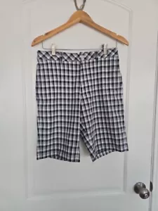 Walter Hagen Shorts Mens 30 11 Majors Golf Performance Plaid Flat Front Chino - Picture 1 of 8