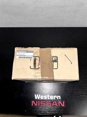 MIRROR CAPS Z11MET BLACK KE960 3N010BK - Image 1 of 2