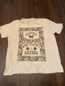 Pacsun Graphic Tee Discover Euphoria in Nature One Size - Picture 1 of 3