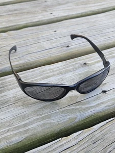 Vintage Bolle Lodo Black Oval Wrap Polarized Sunglasses 1748201070 CE France - Picture 1 of 9