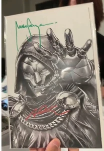 Fantastic Four 1 Secret Drop Chicago 2x Signed Mico Suayan & Arris W/COA's - Picture 1 of 1