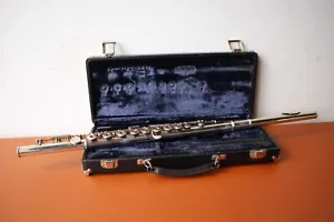 Vintage Artley 5-0-IN U.S.A. Made Solid Silver Head 3-pc Flute - Picture 1 of 10