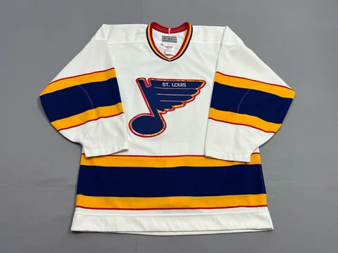 St Louis Blues 1989-92 CCM White Authentic Jersey - 44 Cover