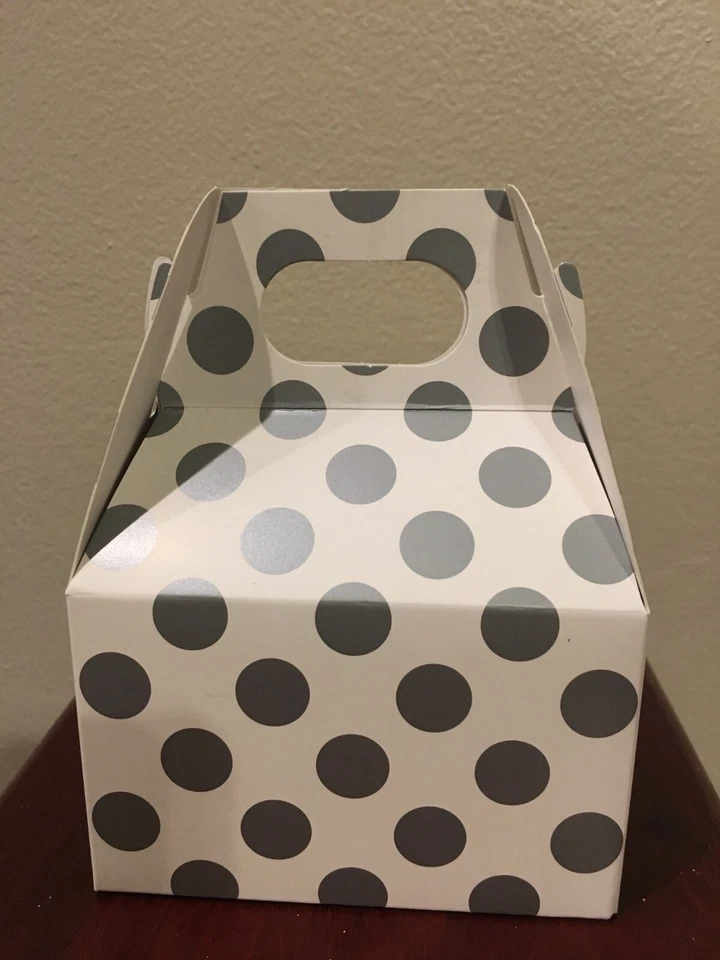 6 mini cajas a dos aguas, 4 x 2 1/2 x 2 1/2 pequeña caja de regalo lunares plateados favores Foto 1 de 1