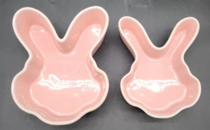 Juego de 2 platos con forma de conejito de porcelana rosa CIROA Easter Parade - Imagen 1 de 10
