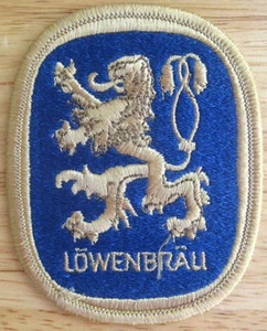 PARCHE pequeño de cerveza LOWENBRAU con LEÓN, Miller Brewing, Milwaukee, WISCONSIN, BONITO - Imagen 1 de 1