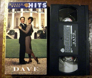 Dave (VHS, 1993) - Picture 1 of 1